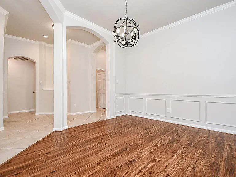 802 Childers Ct — Photo 13