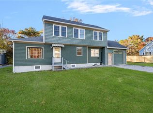 130 Pequot Dr, Charlestown, RI 02813