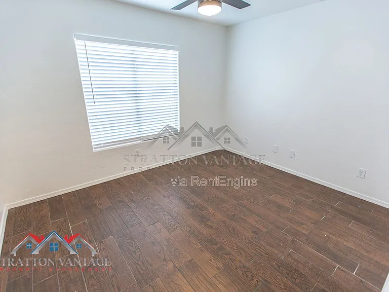 110 N Cholla St — Photo 23