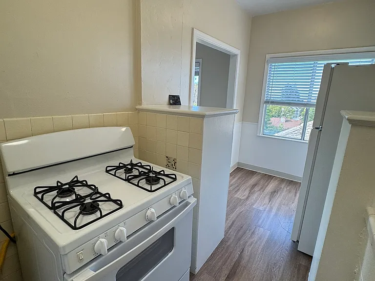 Norris Apartments — Photo 8