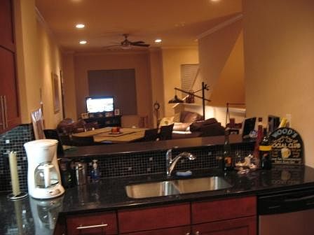 5th image of 704 Skyline Bluff Ct