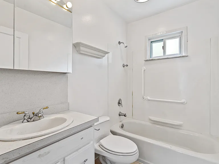 801 Jefferson Rd — Photo 22