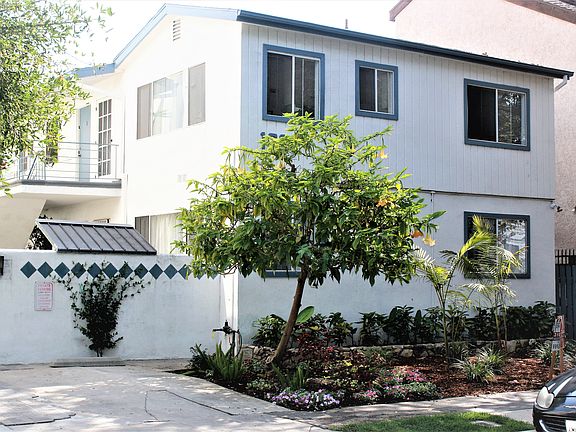 3rd image of 1530 Granville Ave APT 4