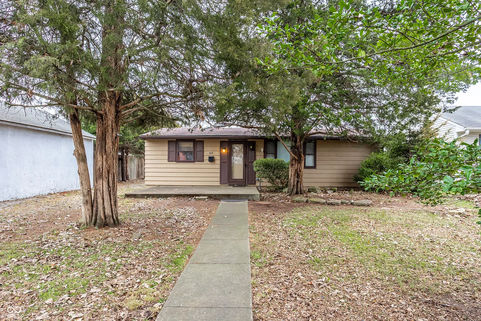 515 Clyde Ave photo 1