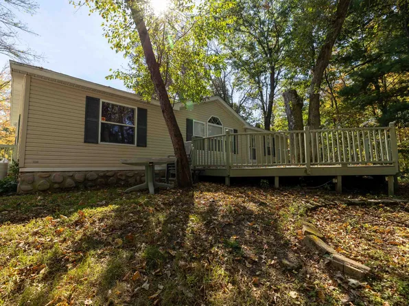 2951 14th Ct, Wisconsin Dells, WI 53965