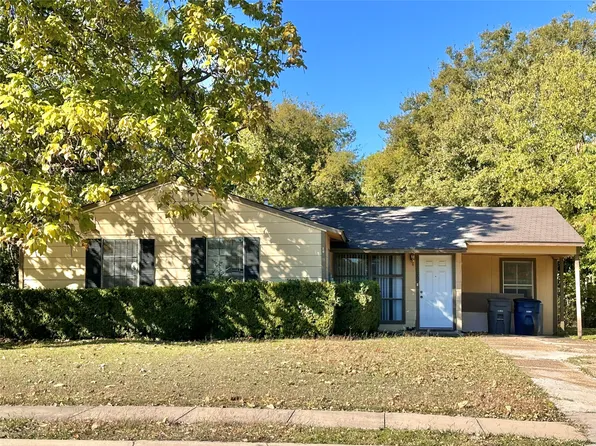 10005 Santa Garza Dr, Dallas, TX 75228