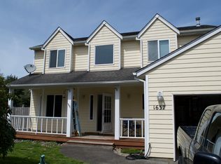 1637 8th Ct, Hammond, OR 97121