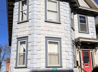 233 Appleton St, Lowell, MA 01852