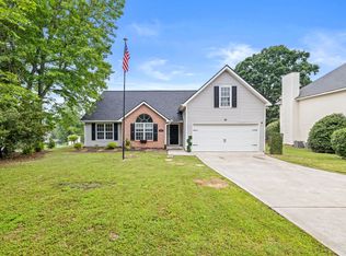3431 Friendship Farm Dr, Buford, GA 30519