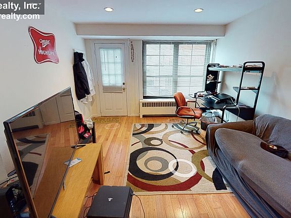 4th image of 94A Marion St APT 03