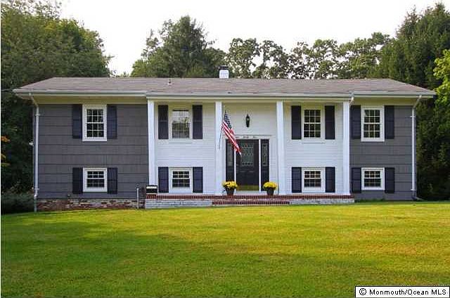 2nd image of 935 Middletown Road #Middletown-lincroft