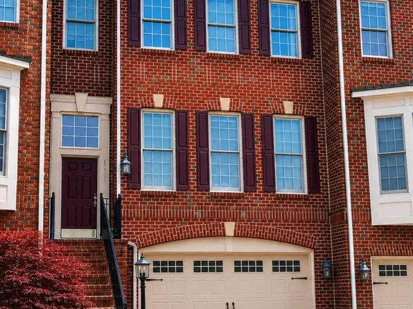 43757 Bent Creek Ter, Leesburg, VA 20176