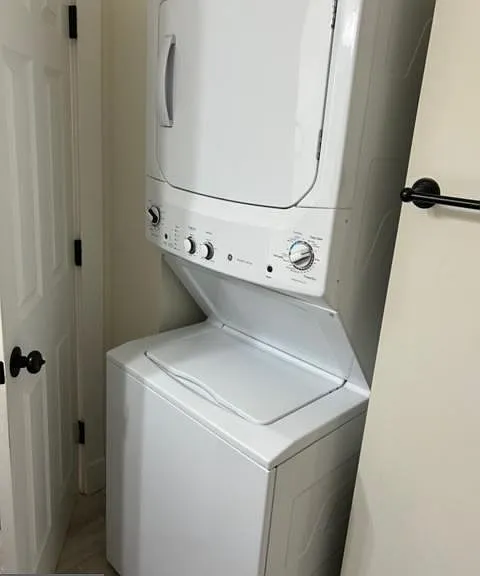 302 N Cameron St #200 — Photo 19