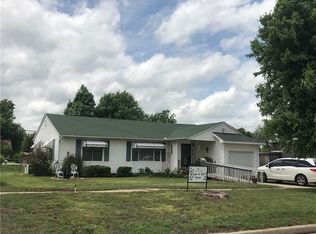 317 N Blaine Ave, Geary, OK 73040