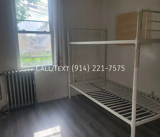 149 W 5th St — Photo 3