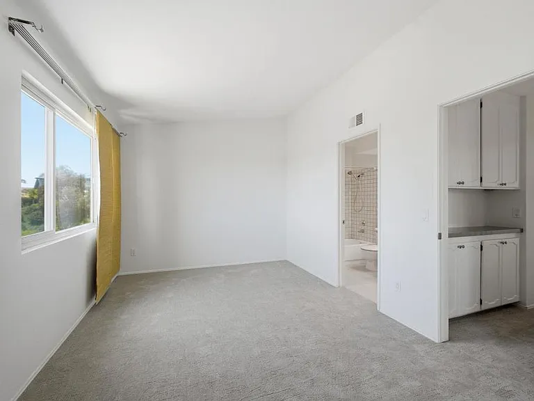 6805 Briarwood Dr — Photo 17