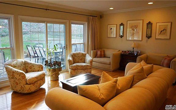 3rd image of 44 Manors Dr #44