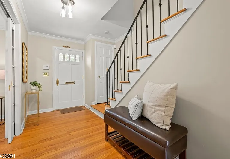 33 Exeter Rd — Photo 28