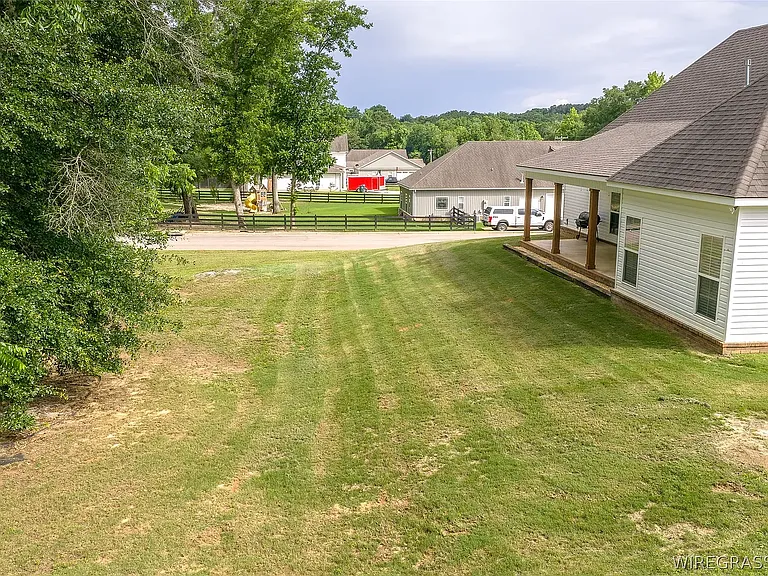 2142 County Road 622 — Photo 25