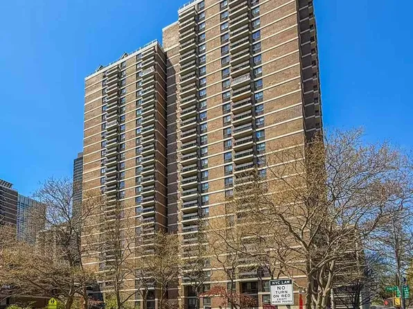 333 Pearl Street 3M image 1 of 21