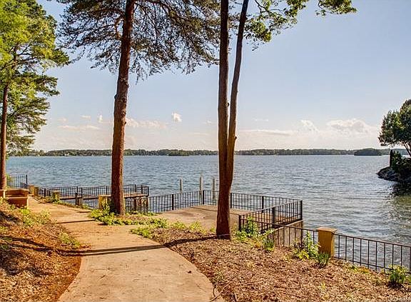 4th image of 130 Channel Point Ln