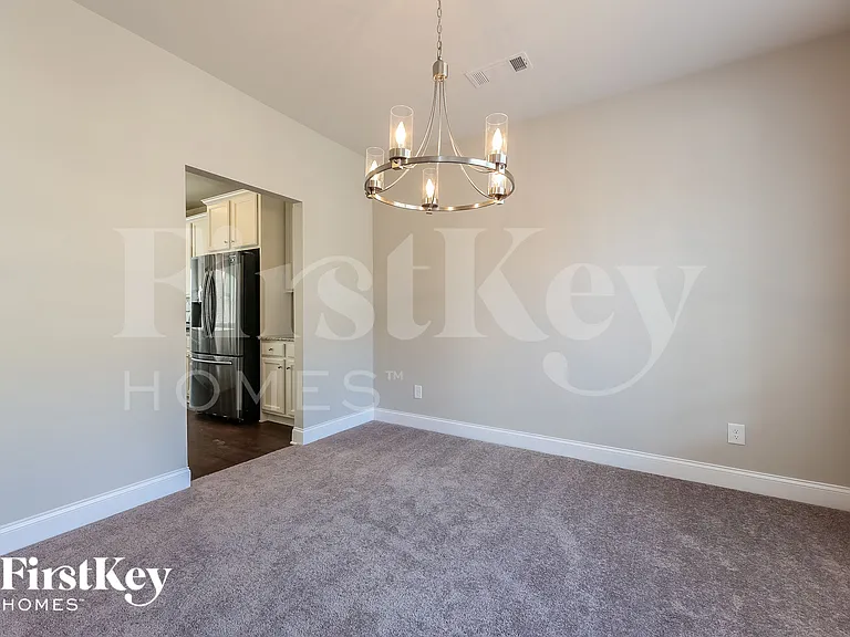 451 Victoria Heights Dr — Photo 6