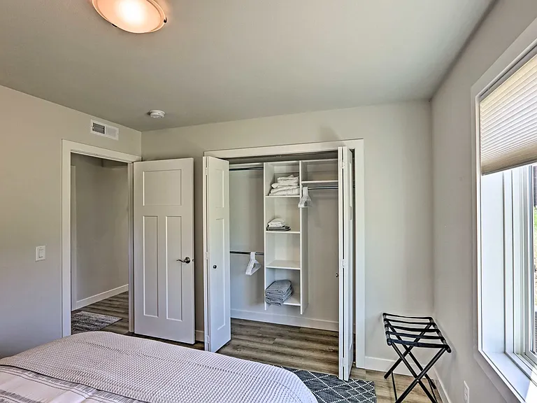 22 Kent Ln — Photo 10