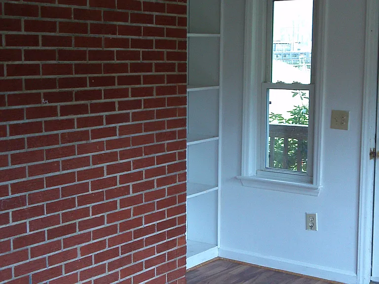 114 Lunceford Ln — Photo 24