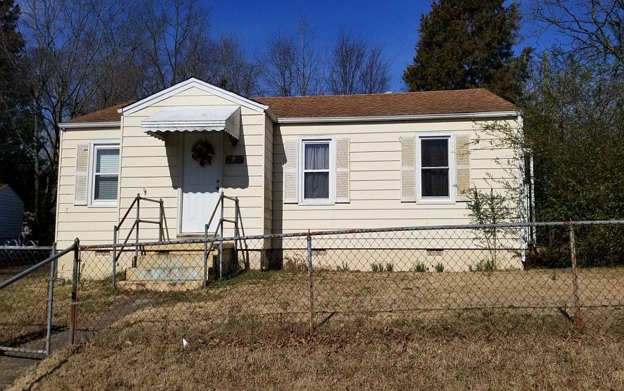 1st image of 2915 Western St