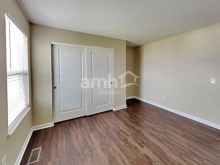575 Virginia St — Photo 18
