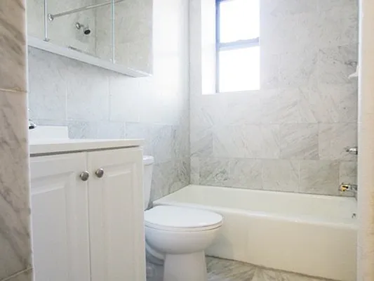 Rented by City Connections Realty | media 16