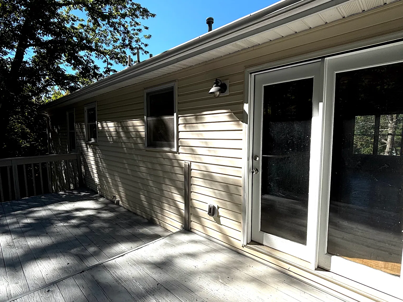 4 bed, 1610 sqft, $2,400 — Photo 2