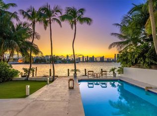 302 W San Marino Dr, Miami Beach, FL 33139