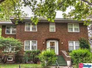 2704 N 50th St, Omaha, NE 68104