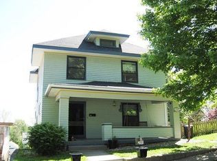 506 N 5th St, Hannibal, MO 63401