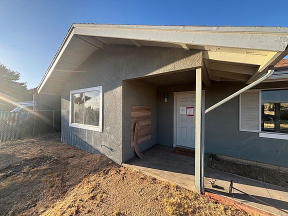 4th image of 55519 Iona Ln