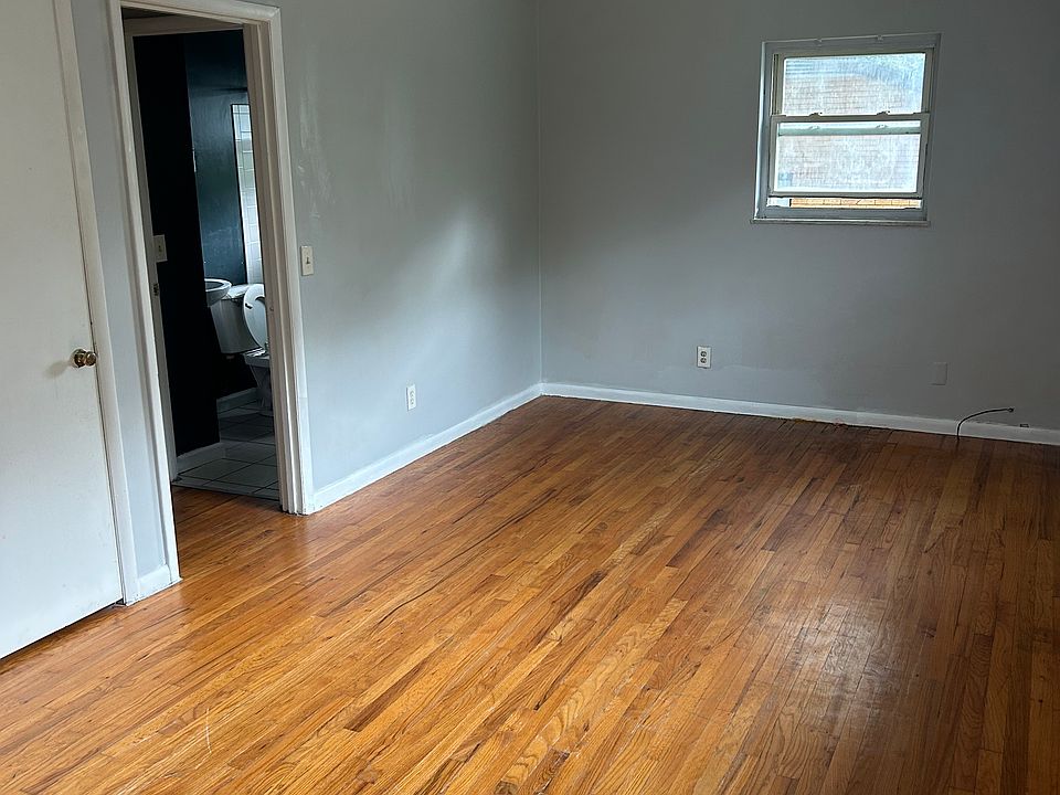 1st image of 4158 Delhi Rd