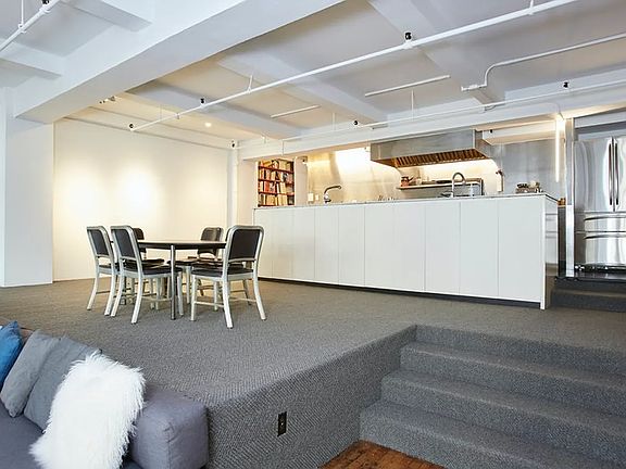 3rd image of 116 W 29th St APT 3