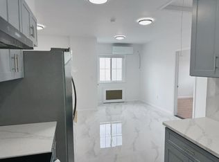 56XX 186th St #2, Fresh Meadows, NY 11365