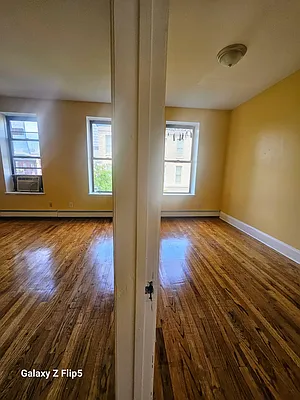 Rented by Voro New York | media 12