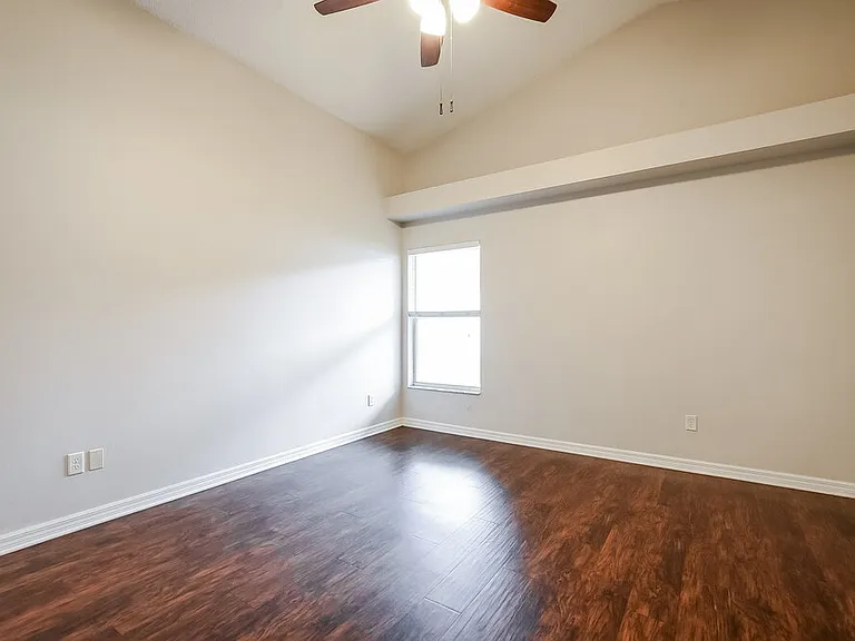 92 Pine Forest Pl — Photo 9