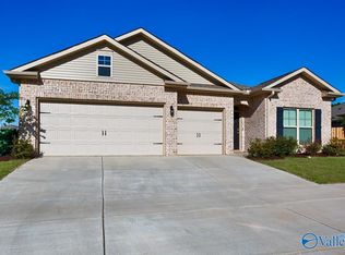 6518 Moon Crest Ln, Huntsville, AL 35806