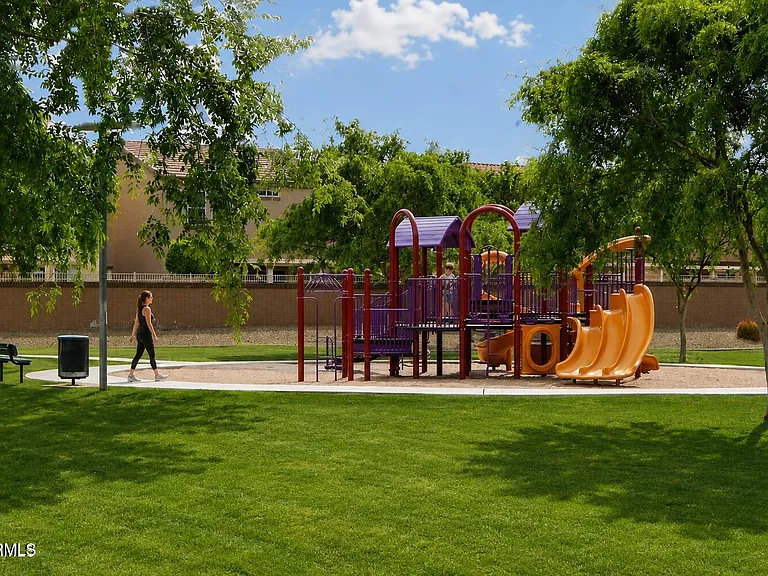 8773 W Dahlia Dr — Photo 33