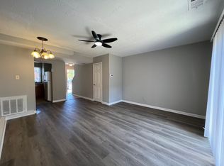 472 Britnie Ct #472, Newport News, VA 23602