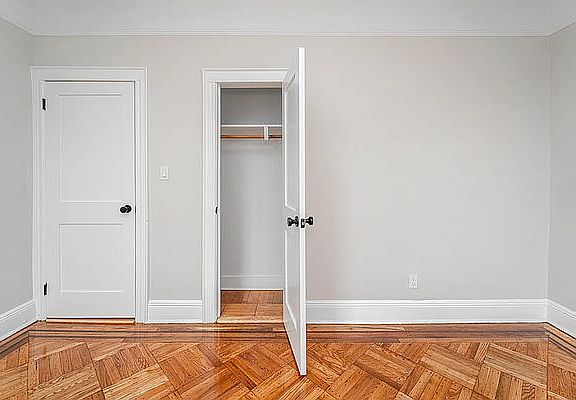 5th image of 2407 19th St #2R