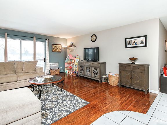 3rd image of 1188 Royal Glen Dr APT 210W