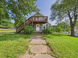 701 W Kansas Ave UNIT B, Liberty, MO 64068