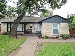 1536 Sylvan Ave, Dallas, TX 75208