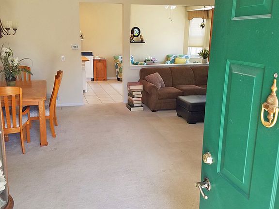 5th image of 99 Ashbrook Ct