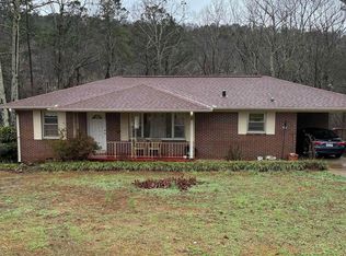 1208 Robinhood Rd, Gadsden, AL 35904